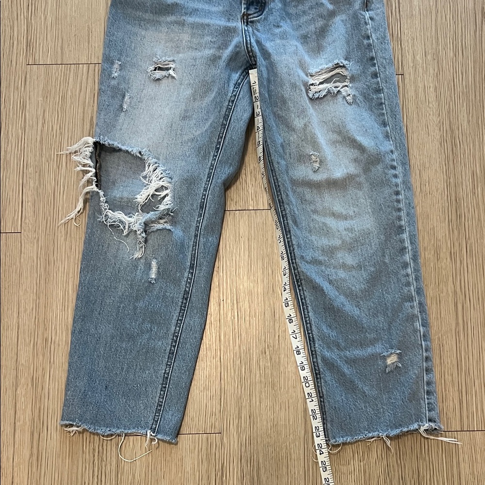 BDG Size 29 Distressed Blue Jeans - Picture 2 of 6